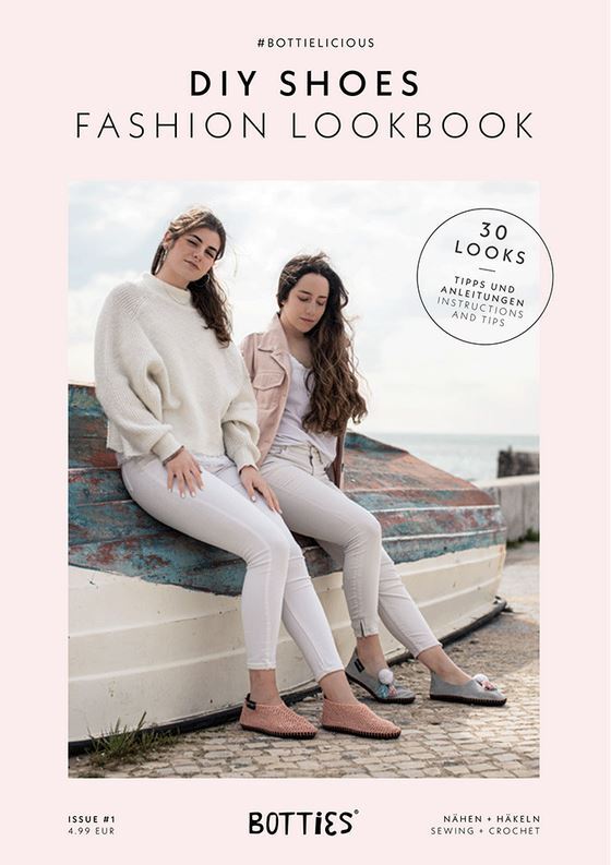 DIY Shoes : Fashion Lookbook. Issue 1
